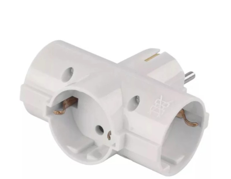 Elosztó T 3 dugaljas