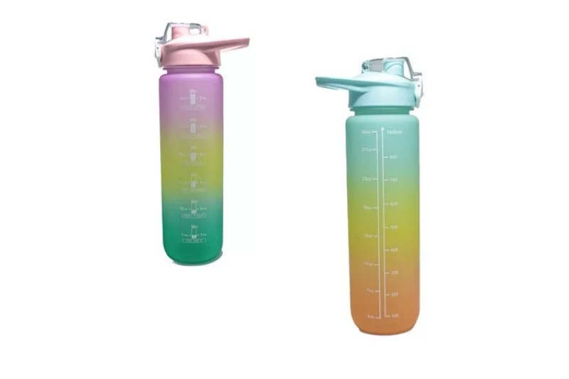 Kulacs szívószállal színes 1000ml