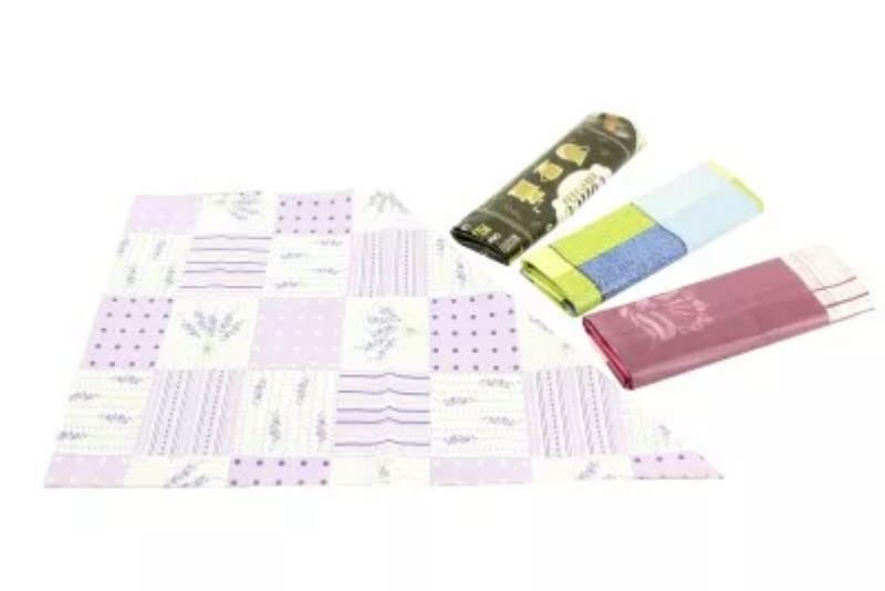 Asztalterítő viaszosvászon 100x130 cm