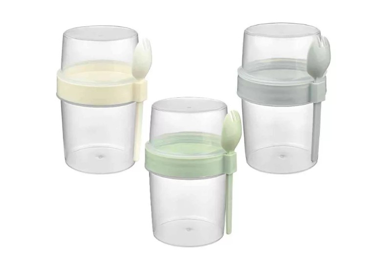 Pohár Műzlis 550ml Műanyag Kanállal Több szín